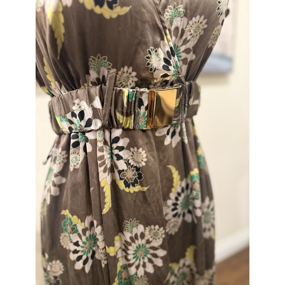 VPL 100% Silk Brown Floral Knee Length Dress Gold Buckle Belt V-Neck Fit & Flare - Picture 2 of 6